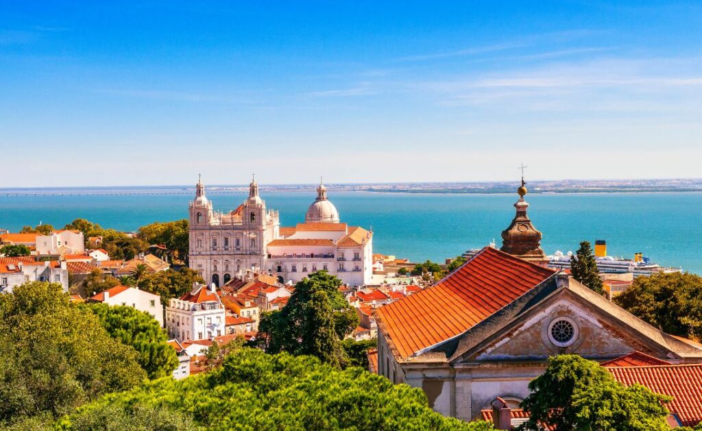 roadtrip-portugal-lisbonne-SIXT-1024x629-1